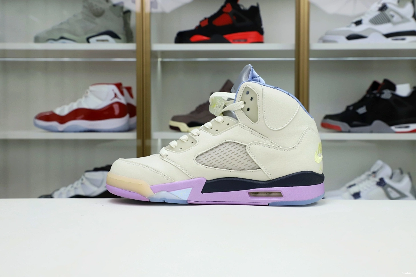 WE BE THE DJ AIR 5 KHALED JORDAN 0225